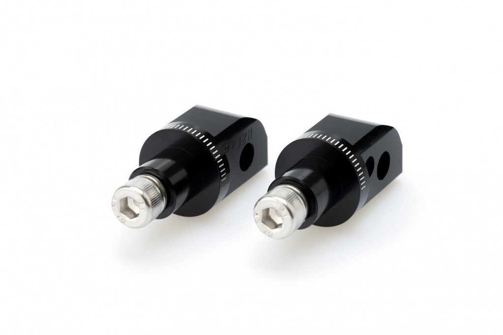 Footpeg adapters PUIG 7576N Crni for TRIUMPH Tiger 1050 Sport 2013-2018