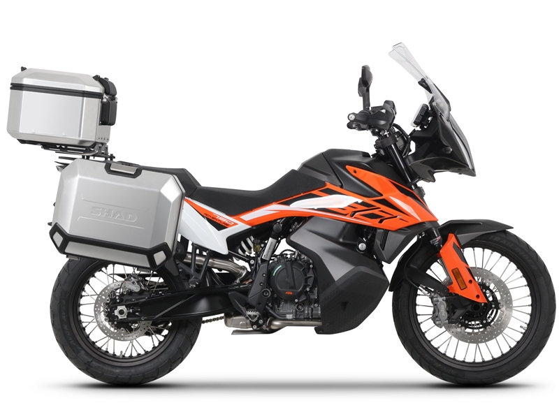 Set aluminijastih kofera sa nosači in pločo SHAD TERRA, 48L stražnji kofer in 36L/47L bočni koferi SHAD KTM Adventure 790 (R)